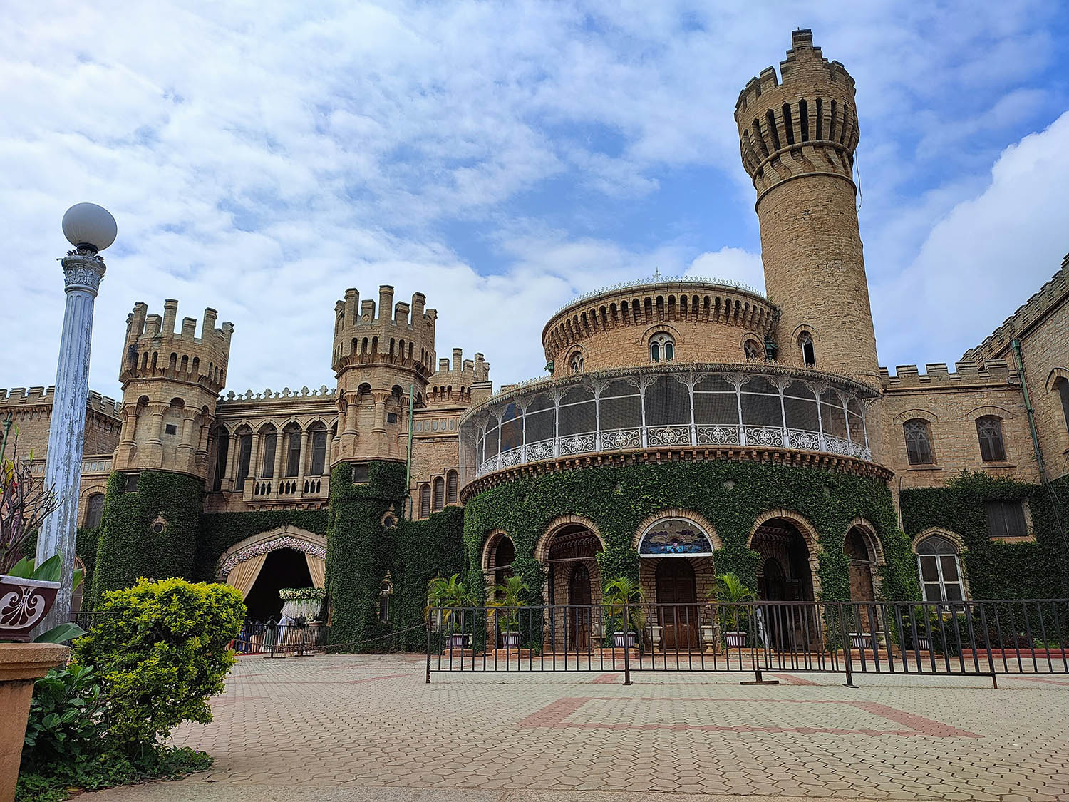 cung-dien-bangalore.jpg